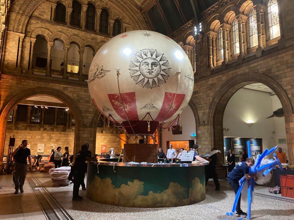 champagne bar hot air balloon inflatable